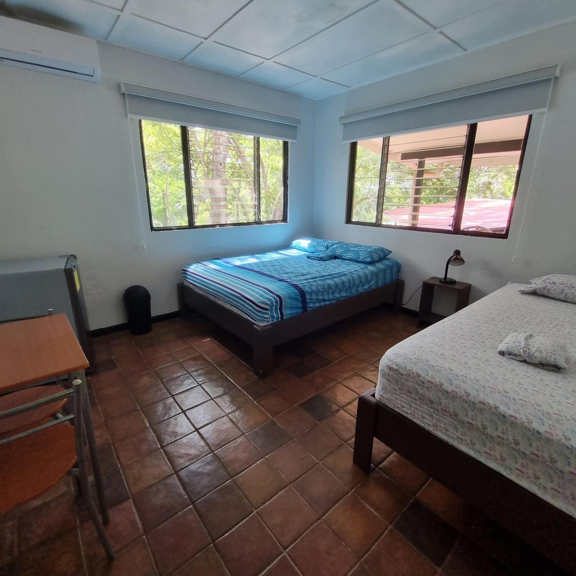 Casa Pura Vida Surf Hostel - Tamarindo Costa Rica Buitenkant foto