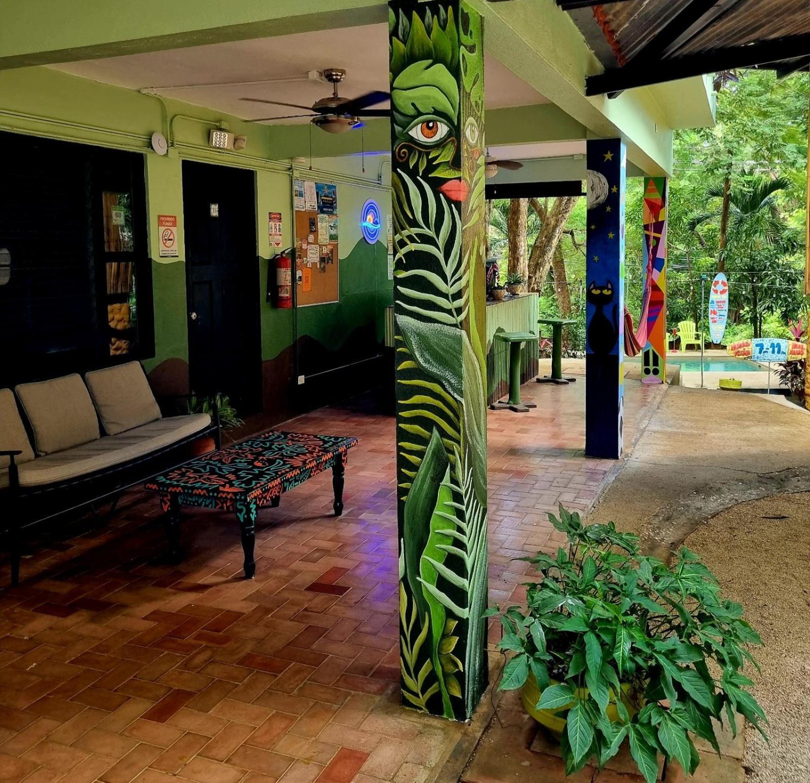Casa Pura Vida Surf Hostel - Tamarindo Costa Rica Buitenkant foto