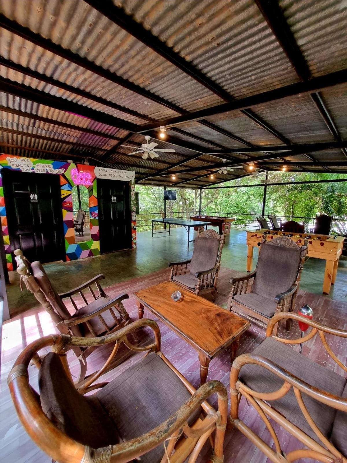 Casa Pura Vida Surf Hostel - Tamarindo Costa Rica Buitenkant foto