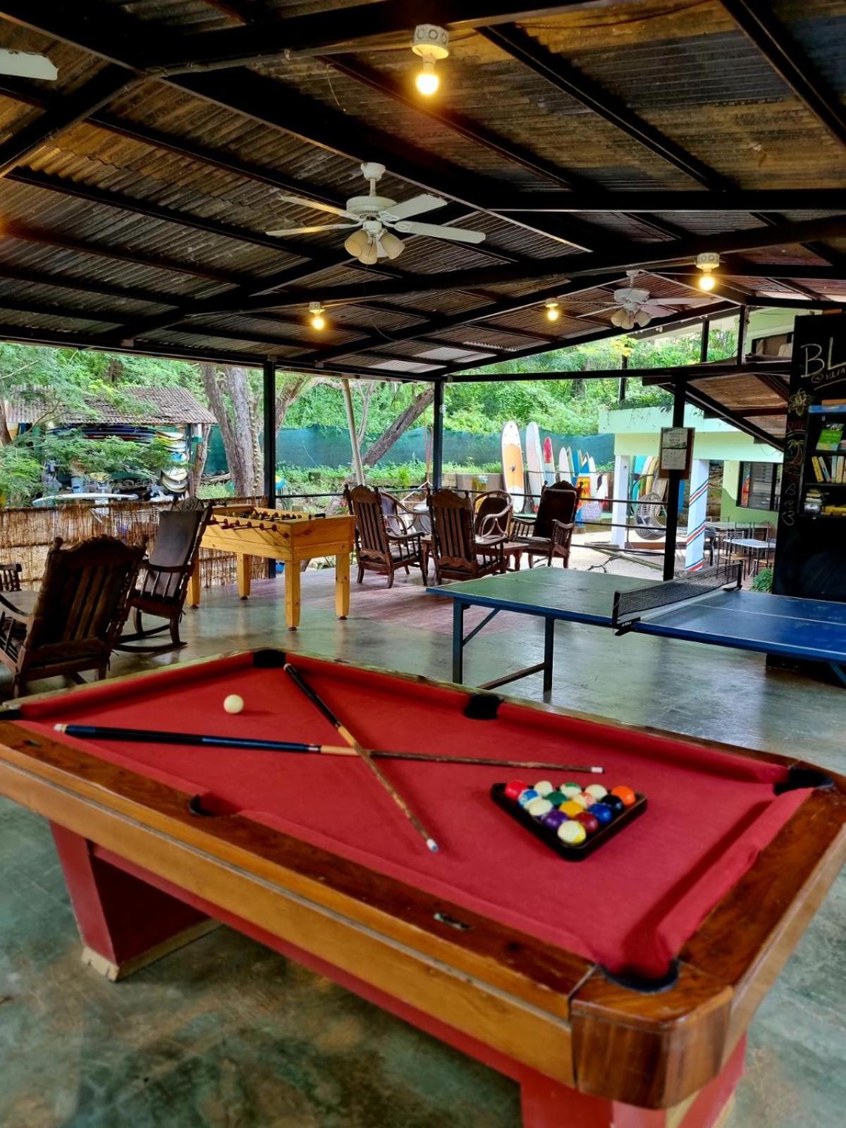 Casa Pura Vida Surf Hostel - Tamarindo Costa Rica Buitenkant foto