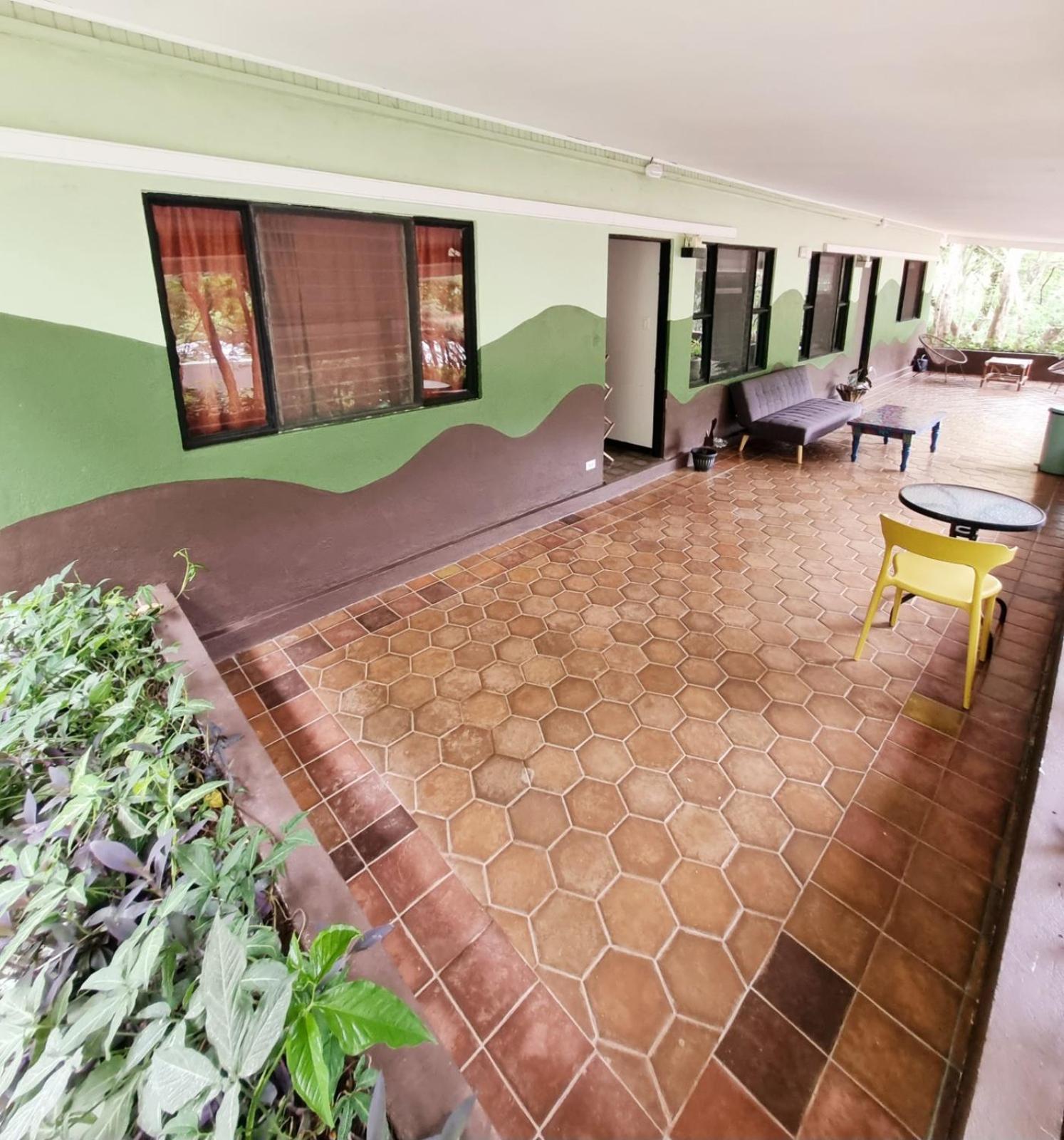 Casa Pura Vida Surf Hostel - Tamarindo Costa Rica Buitenkant foto