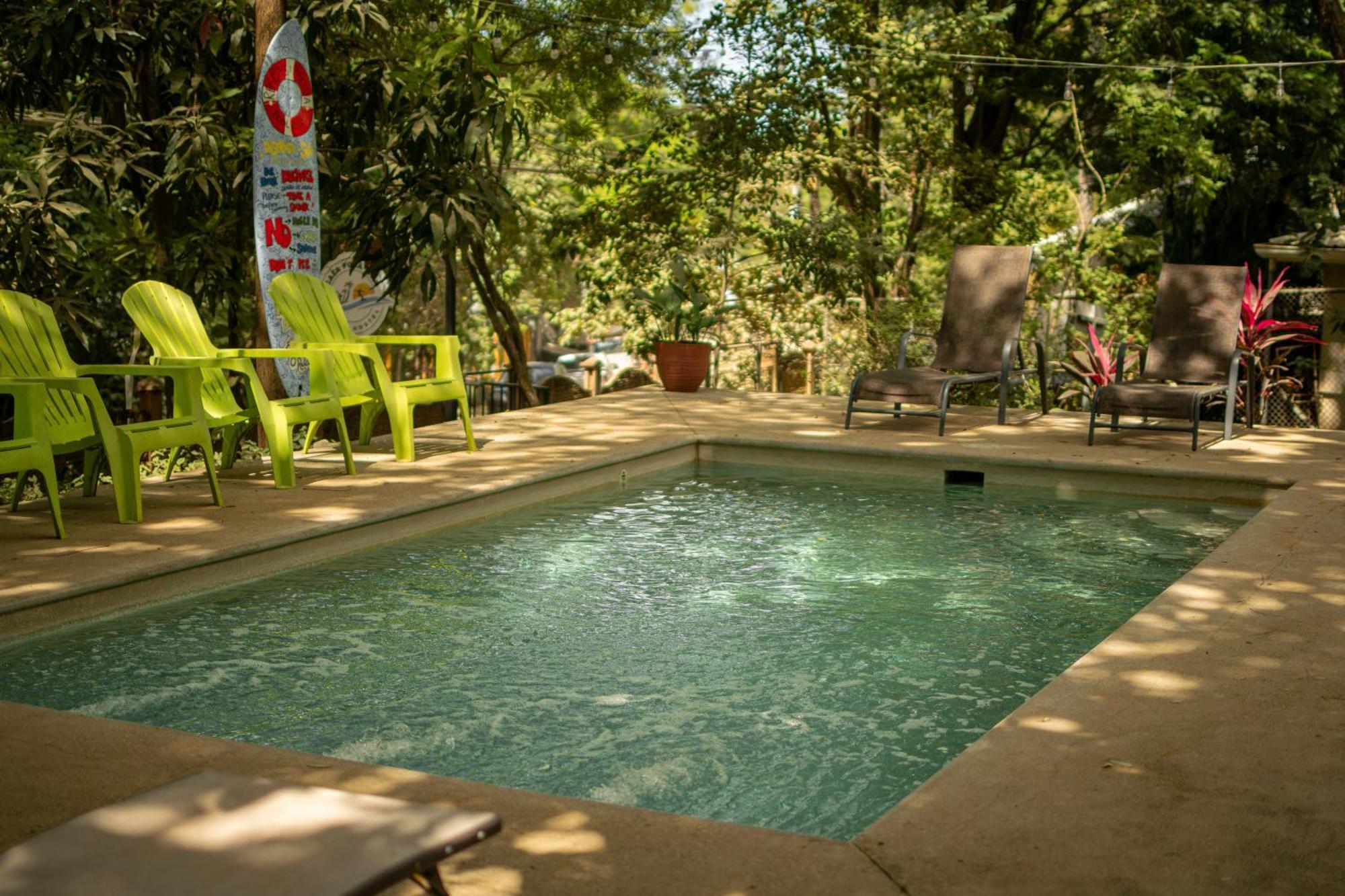 Casa Pura Vida Surf Hostel - Tamarindo Costa Rica Buitenkant foto