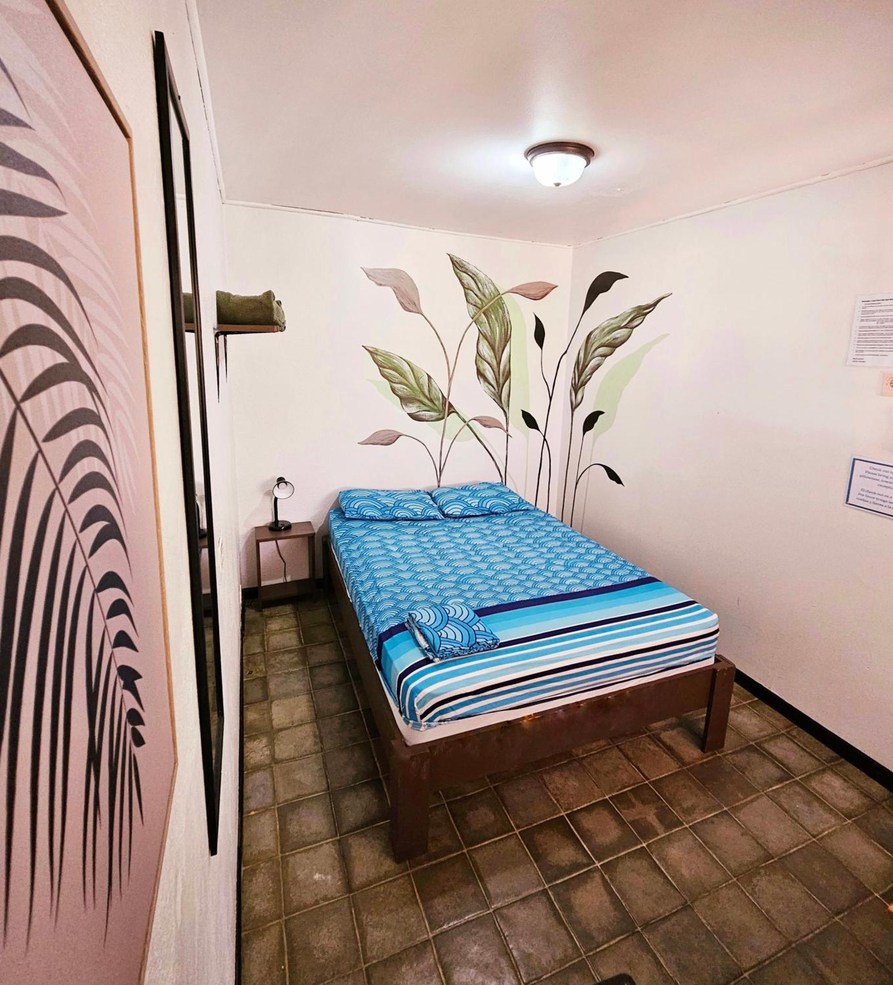 Casa Pura Vida Surf Hostel - Tamarindo Costa Rica Buitenkant foto